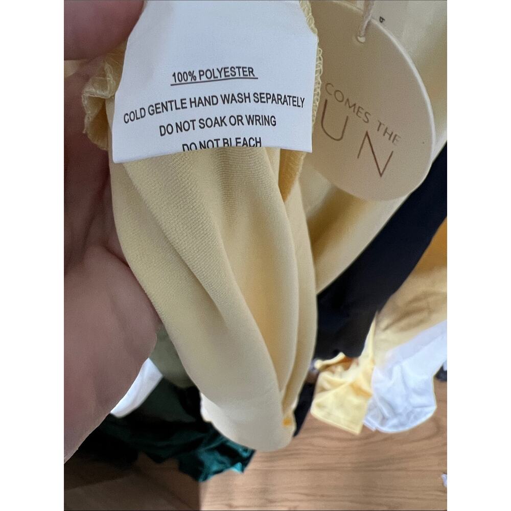 NEW! REVOLVE Australia SHOWPO Her Comes the Sun Celix satin maxi dress US M - Picture 6 of 11